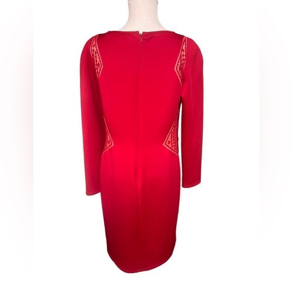 Tadashi Shoji Edie Red Rock Nude Neoprene Embroidered Lace panel Dress L - Picture 2 of 5